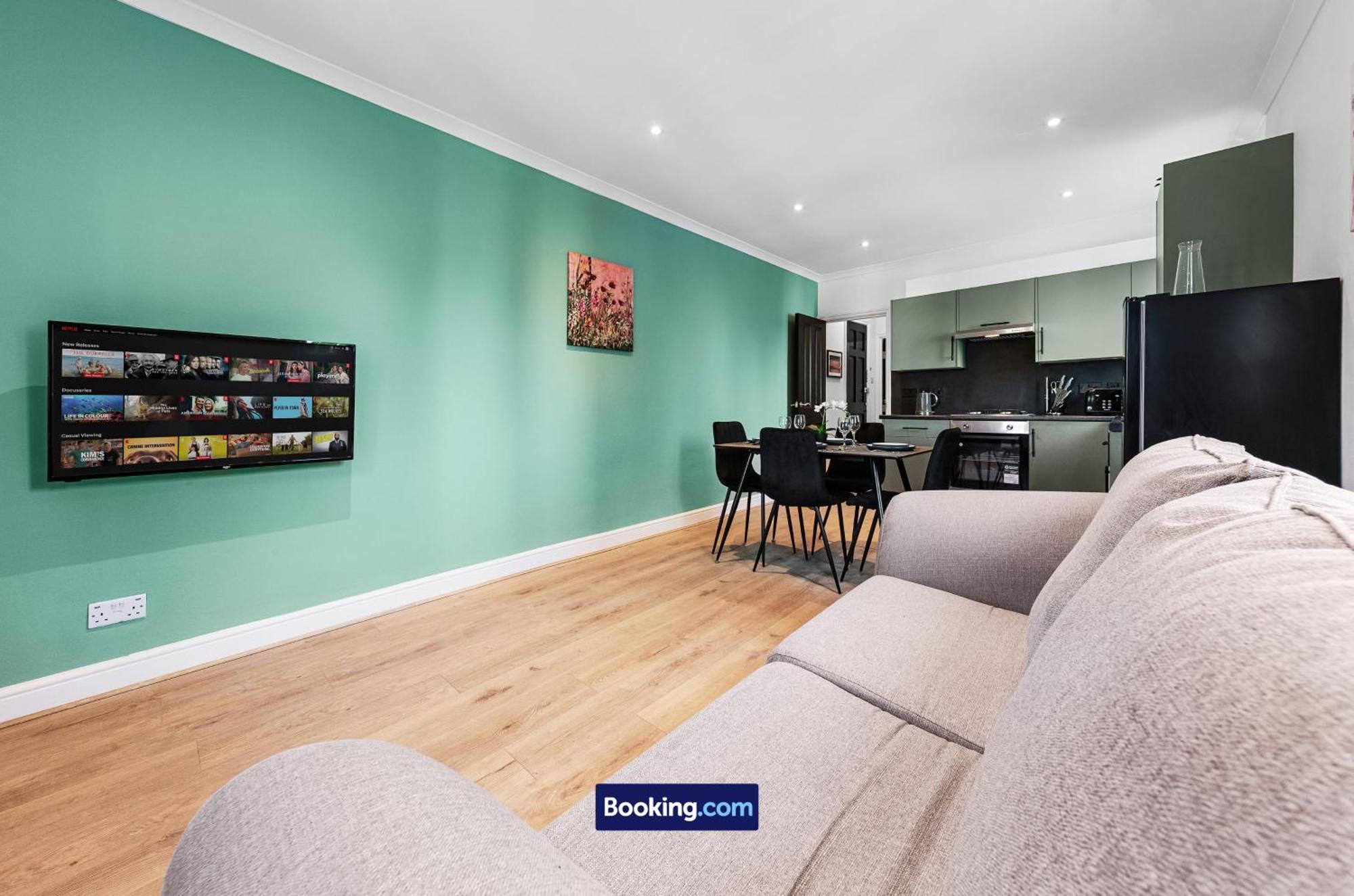 Modern, & Comfy By Smart Short Lets & Serviced Deptford With Free Wifi * Londres