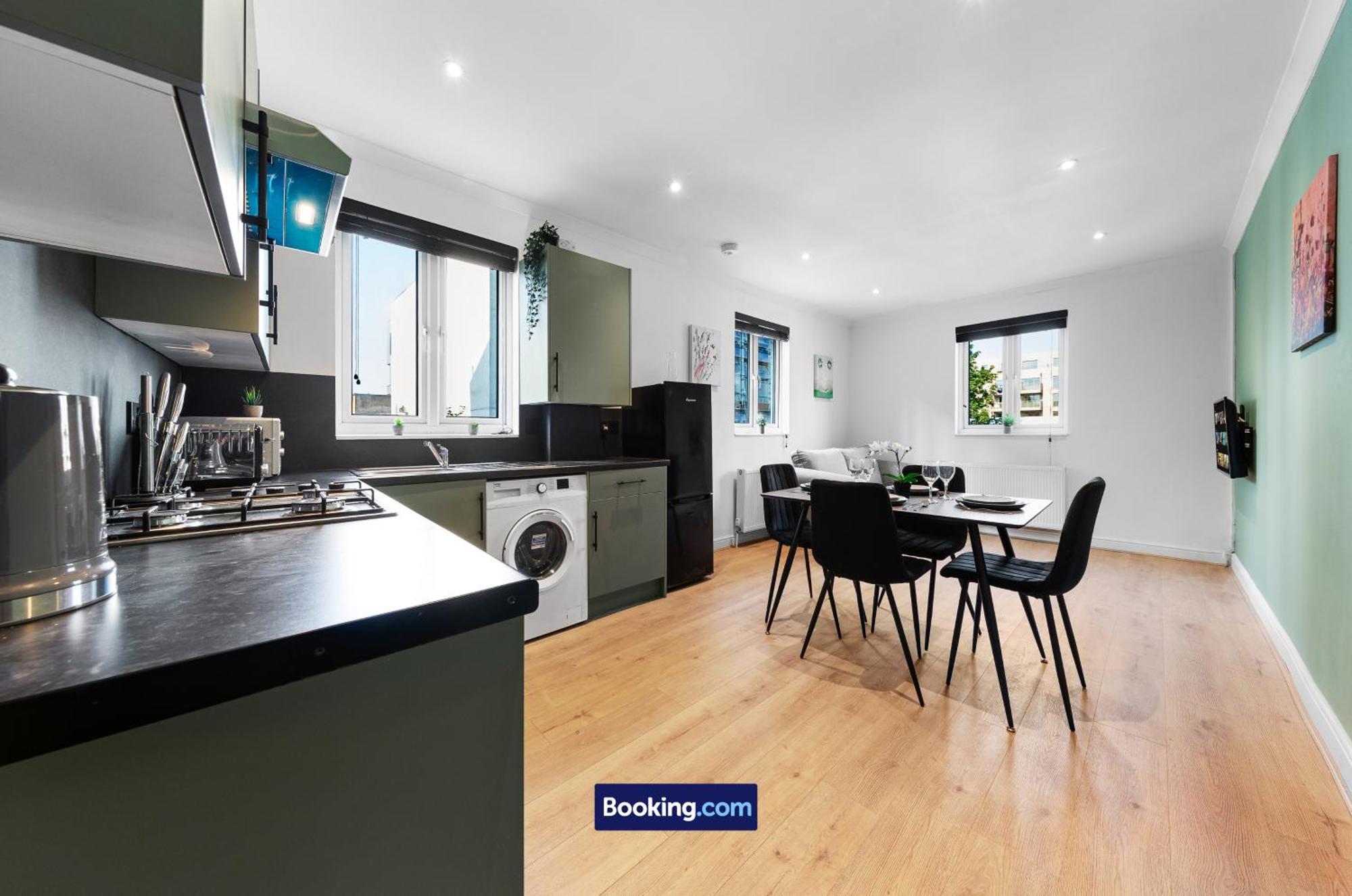 Modern, & Comfy By Smart Short Lets & Serviced Deptford With Free Wifi * Londres